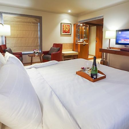 The Grandeur Boutique Hotel Мумбаи Экстерьер фото